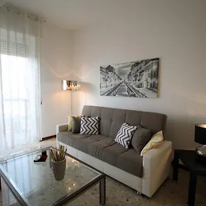 House Navigli Milan