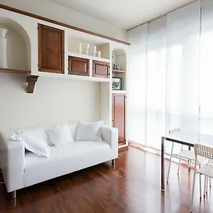 Studio Downtown Fantastic Area Appartement Milan
